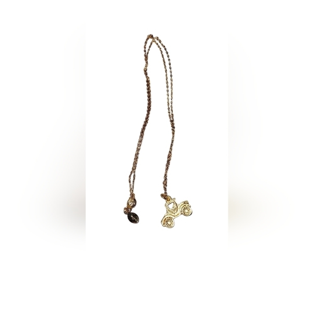 Avon gold tone car necklace